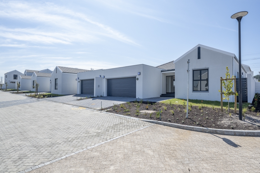 3 Bedroom Property for Sale in Haasendal Western Cape